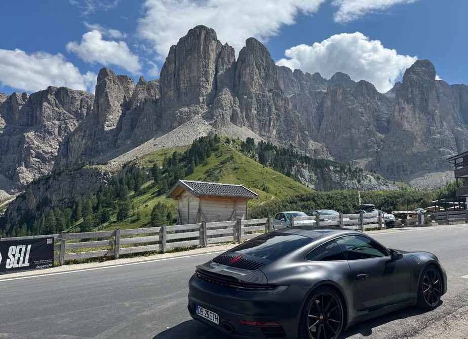 Porsche 911
