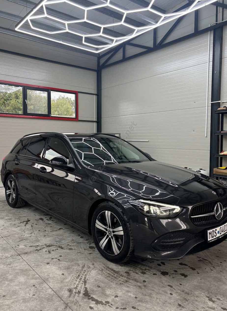 Mercedes-Benz C