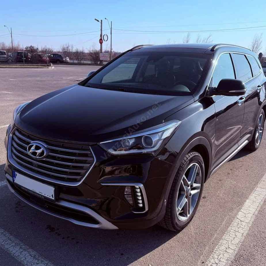 Hyundai Grand Santa Fe