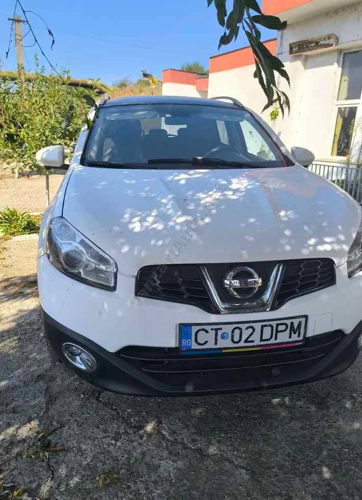 Nissan Qashqai+2