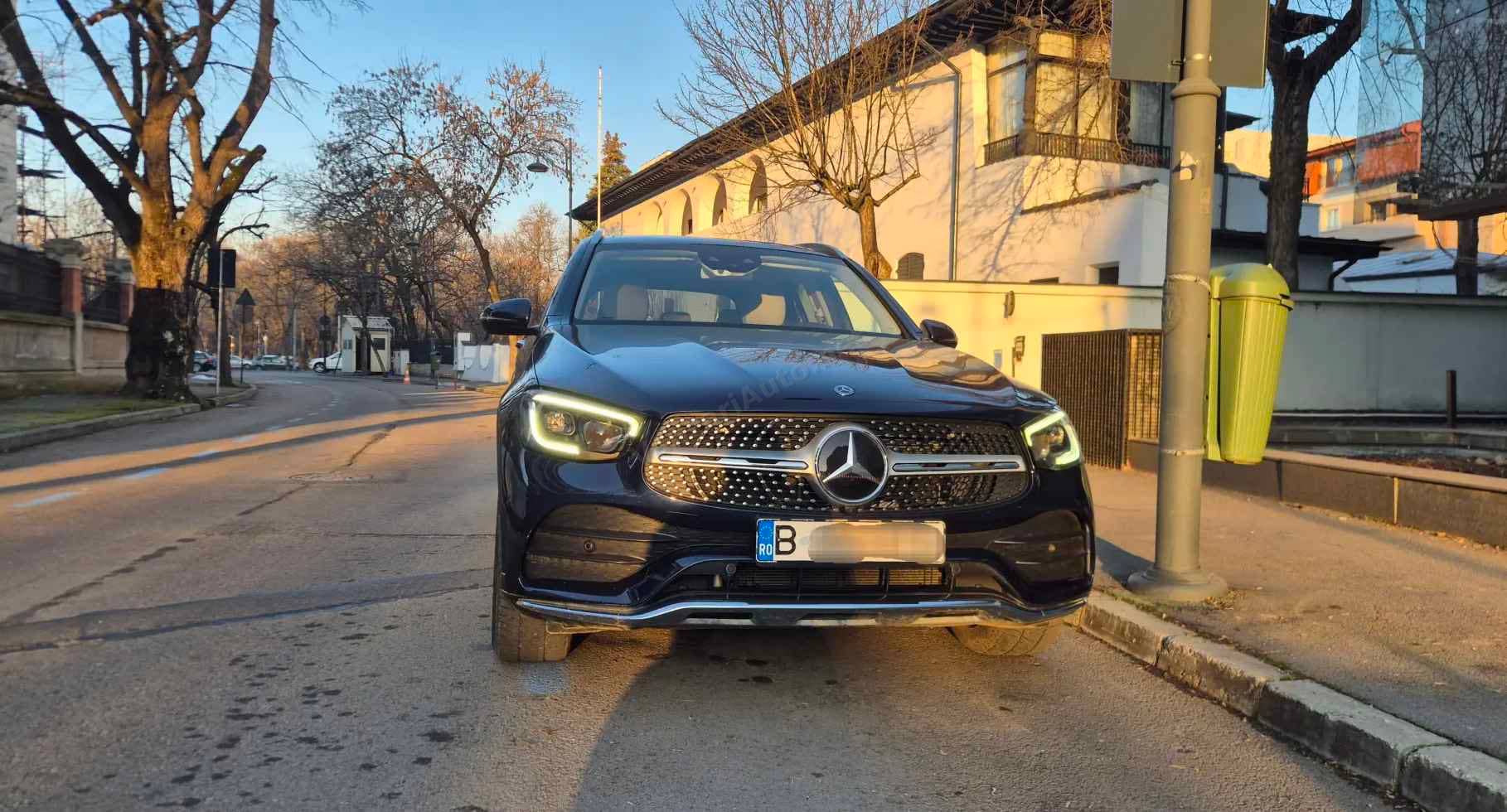 Mercedes-Benz G
