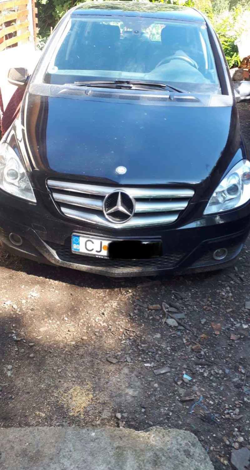 Mercedes-Benz B