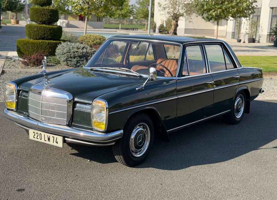 Mercedes-Benz W114