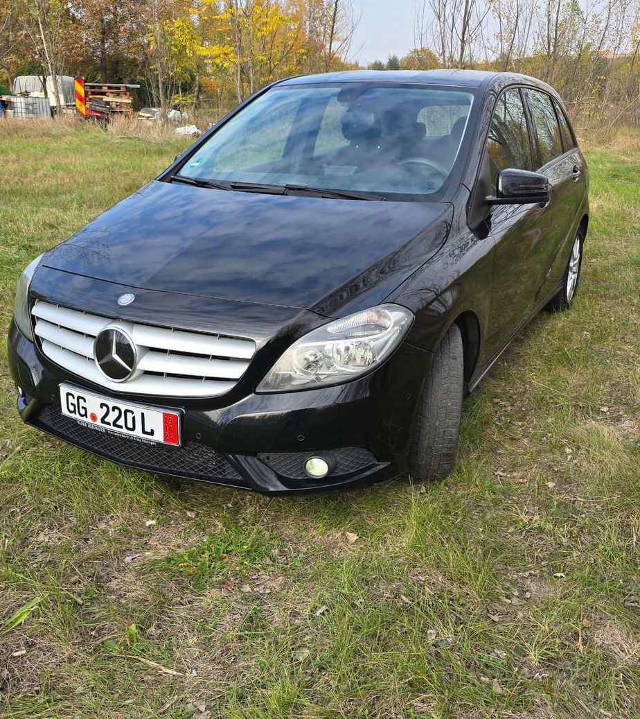Mercedes-Benz B