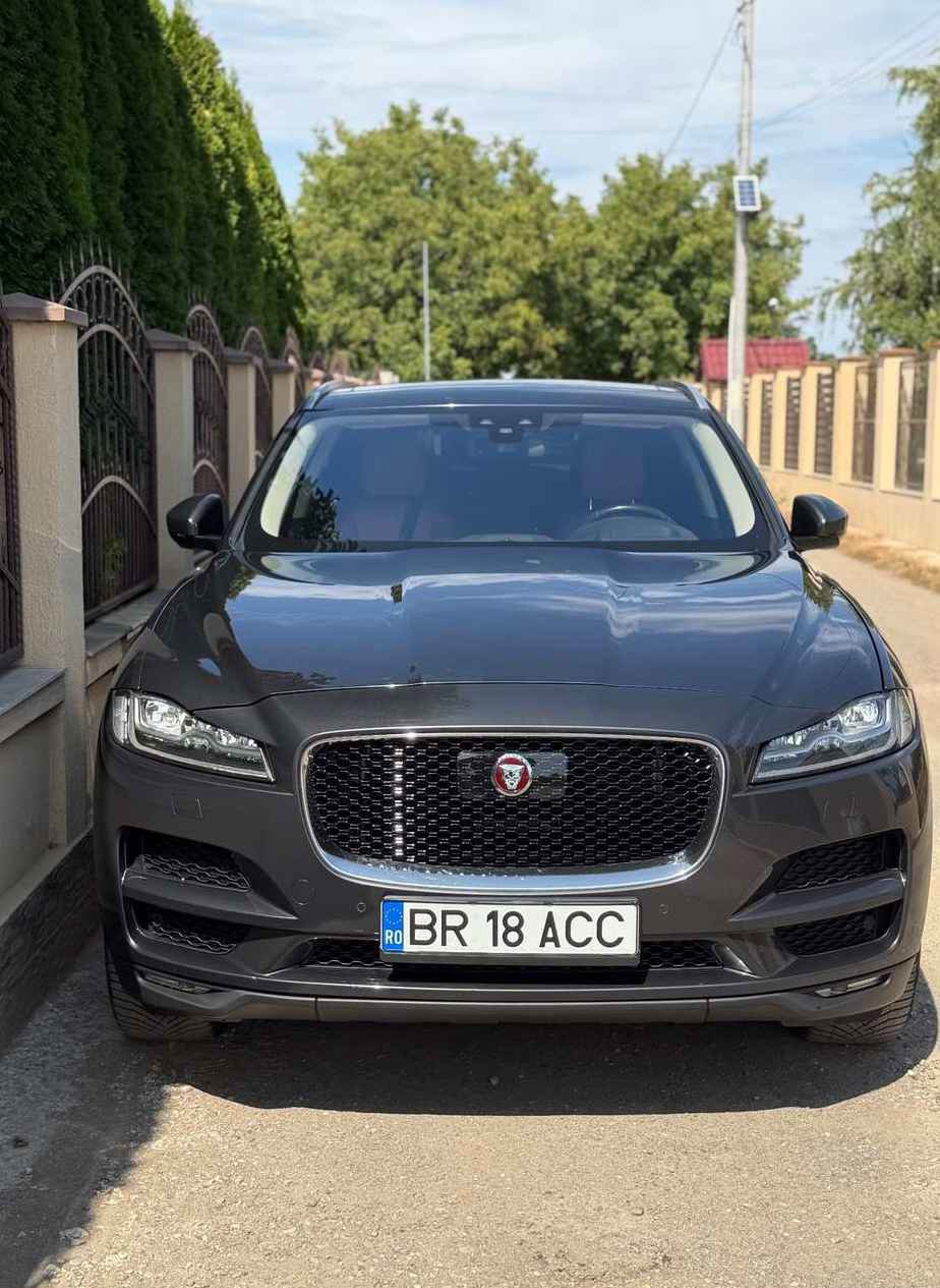 Jaguar F-Pace
