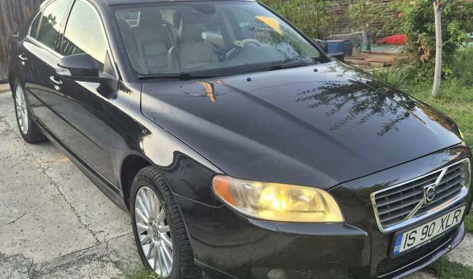 Volvo S80