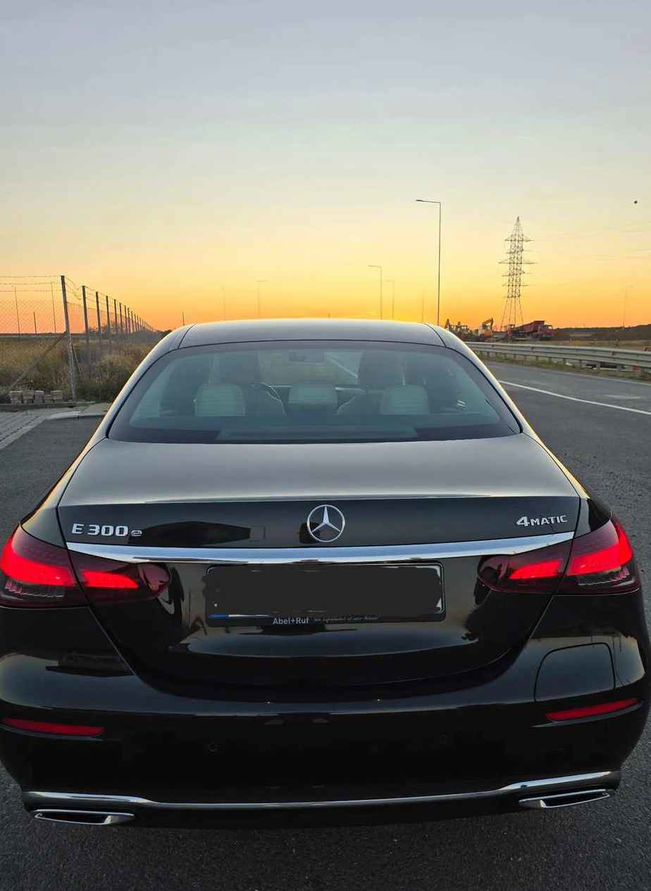 Mercedes-Benz E
