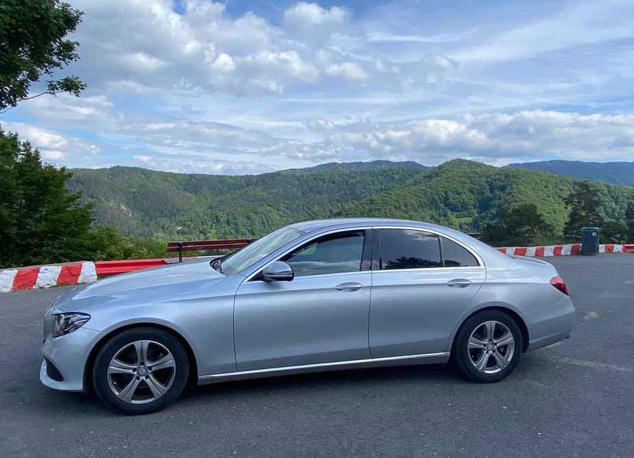 Mercedes-Benz E