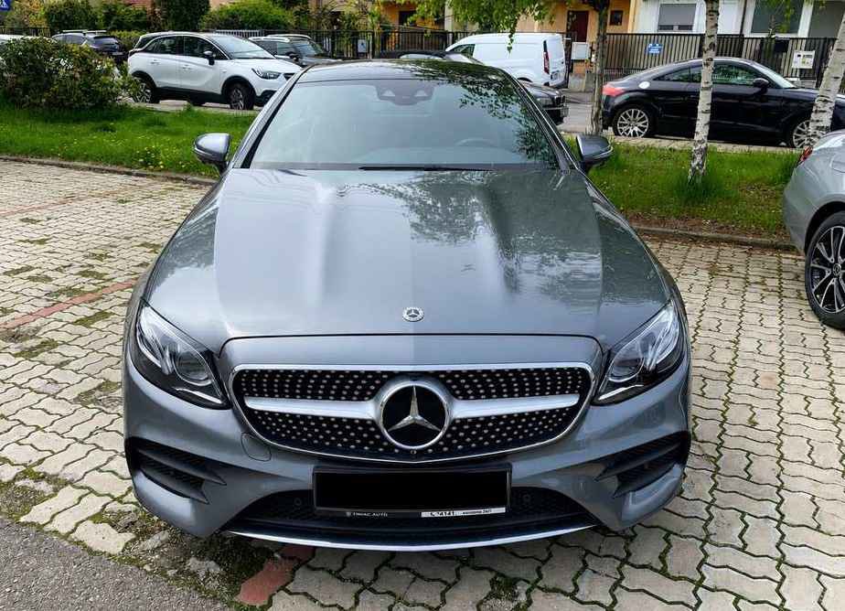 Mercedes-Benz E