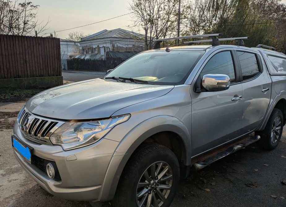 Mitsubishi L200