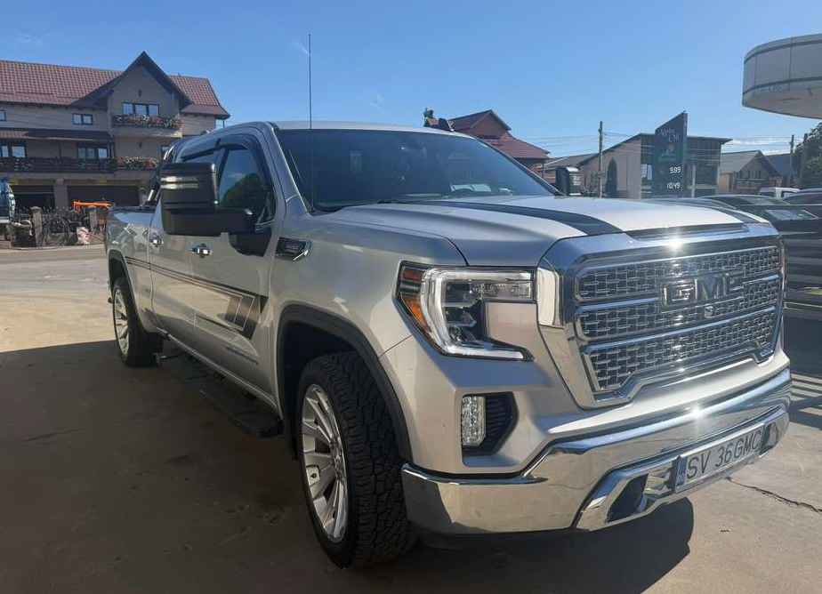GMC Sierra