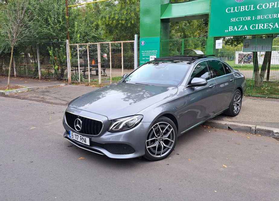 Mercedes-Benz E