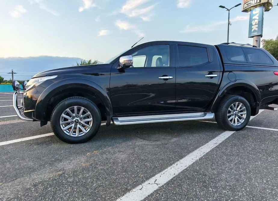Mitsubishi L200