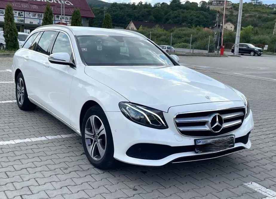 Mercedes-Benz E