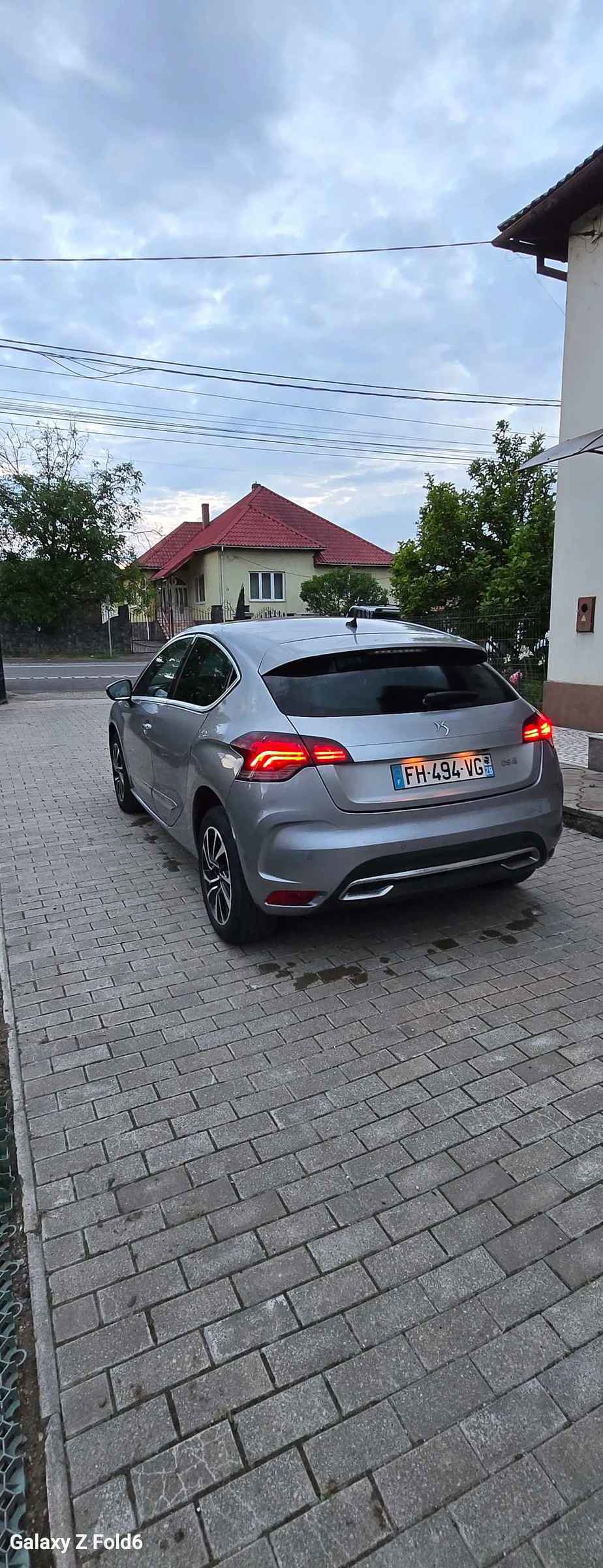 DS Automobiles DS 4