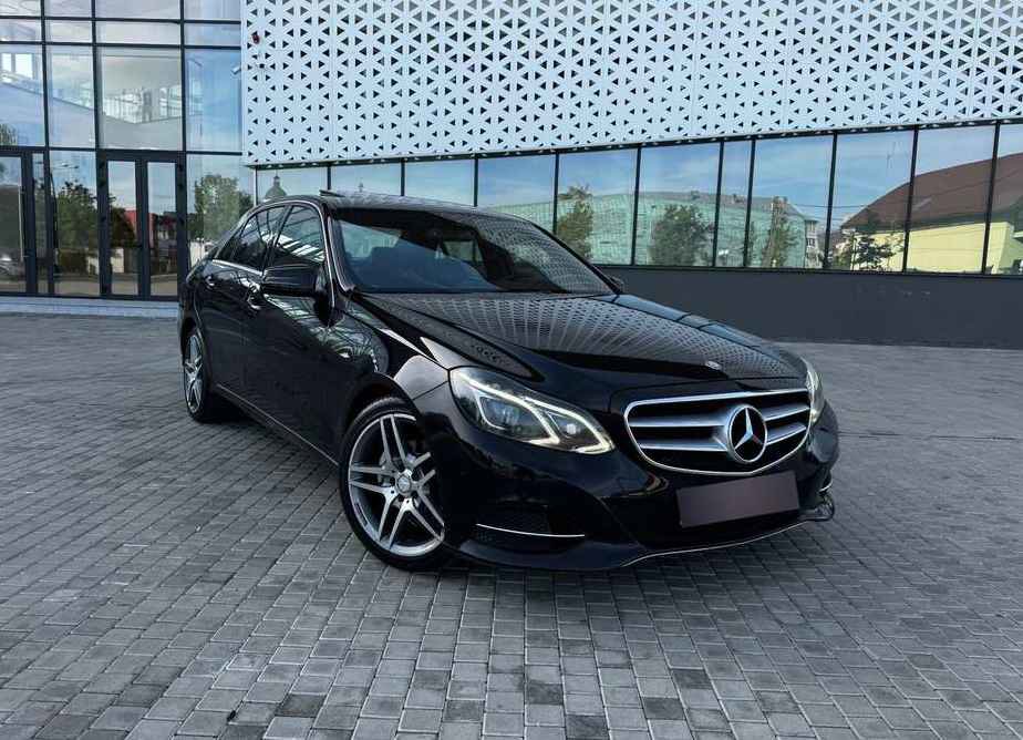 Mercedes-Benz E