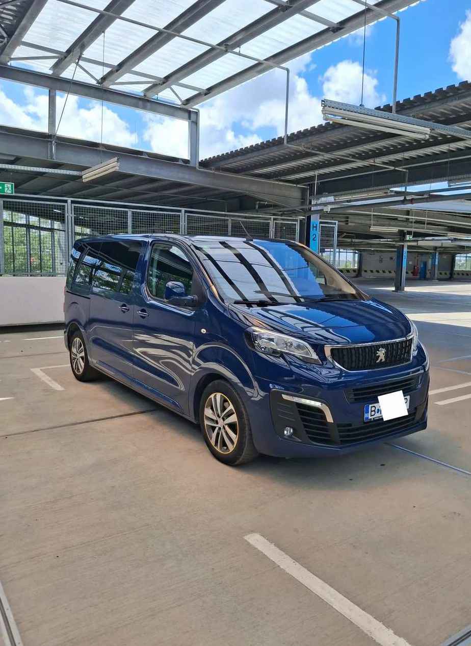 Peugeot Traveller