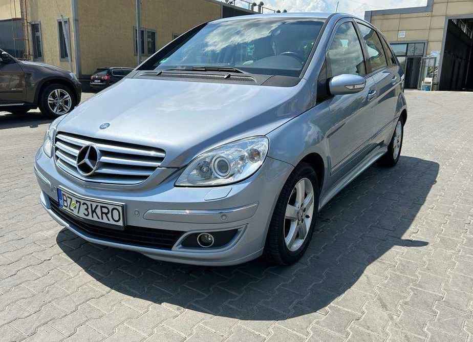 Mercedes-Benz B