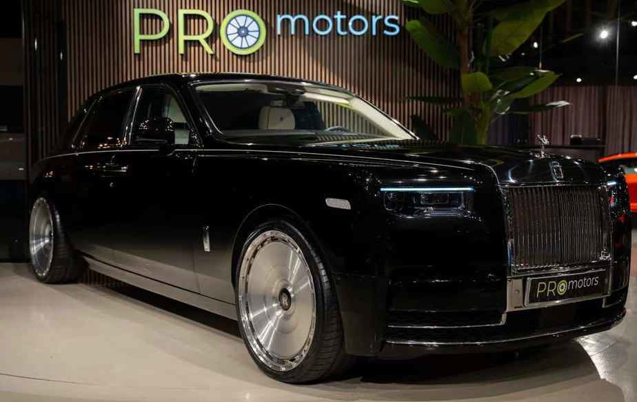 Rolls Royce Phantom