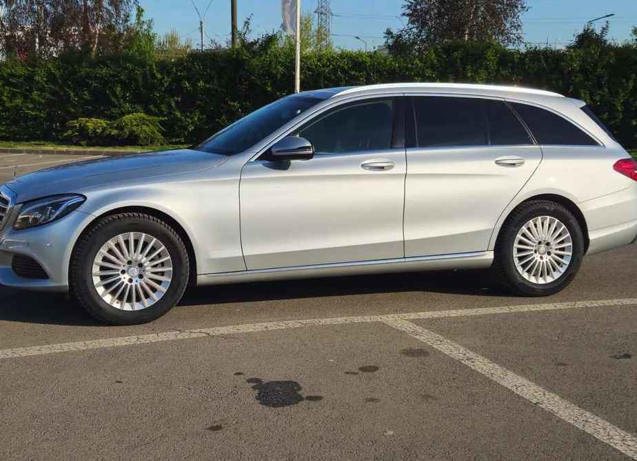 Mercedes-Benz C