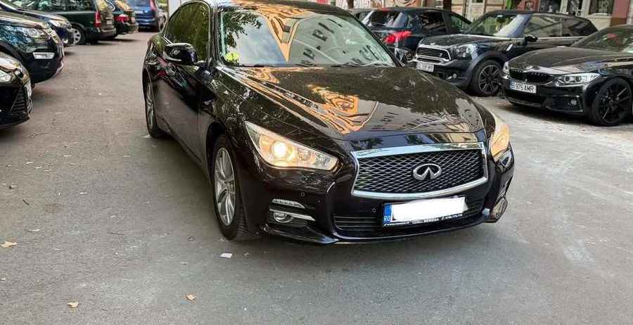 Infiniti Q50