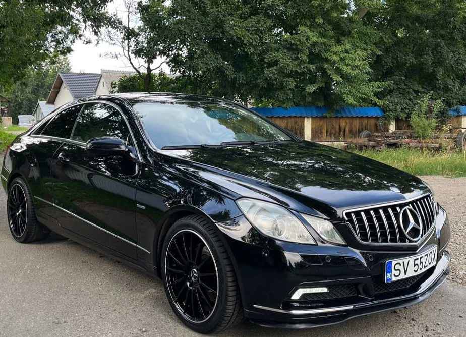Mercedes-Benz E