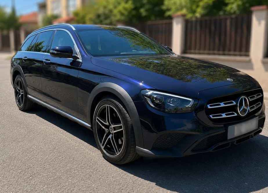 Mercedes-Benz E