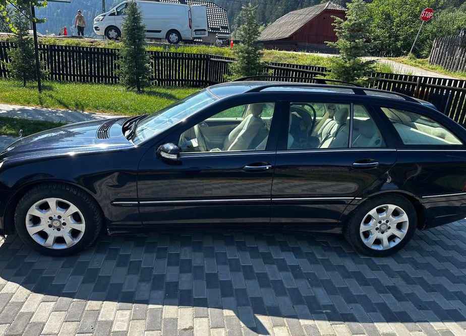 Mercedes-Benz C