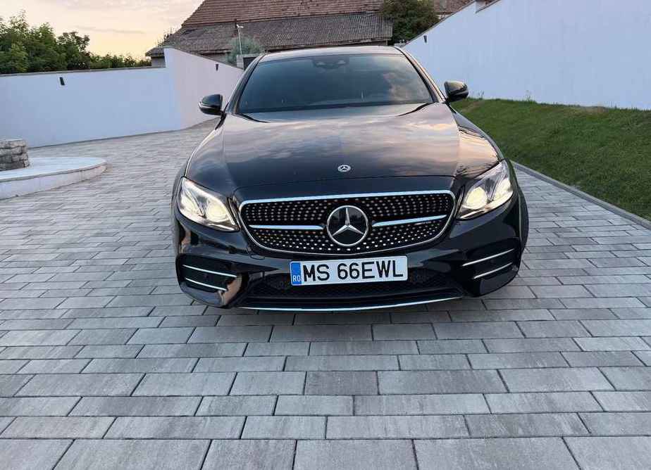 Mercedes-Benz E