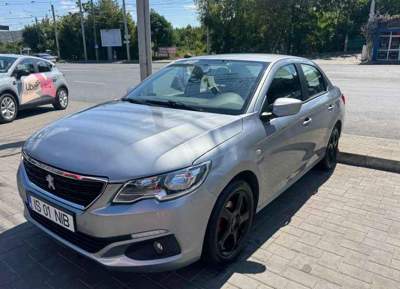 Peugeot 301