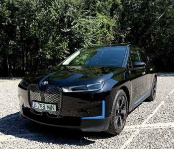 BMW iX