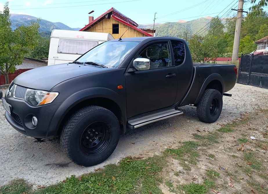 Mitsubishi L200