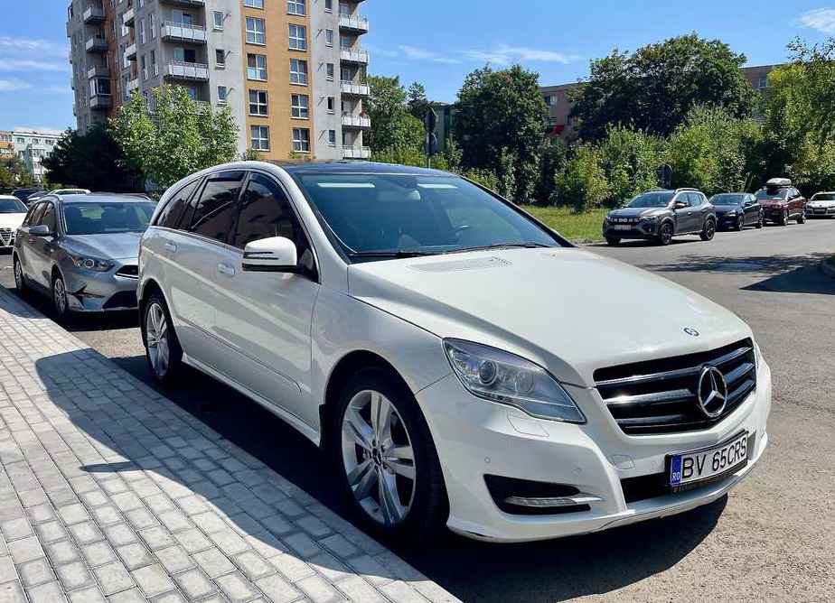Mercedes-Benz R