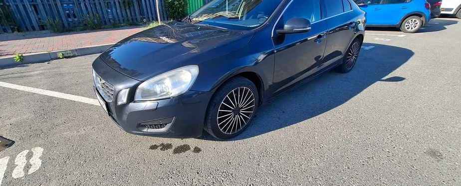 Volvo S60