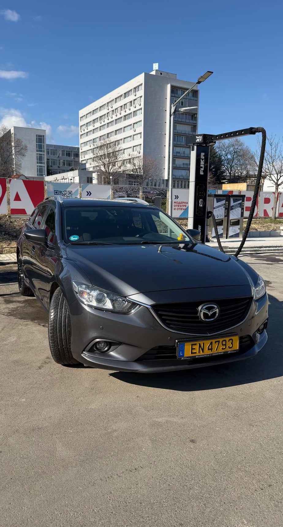 Mazda 6