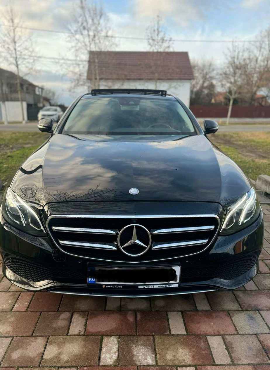 Mercedes-Benz E