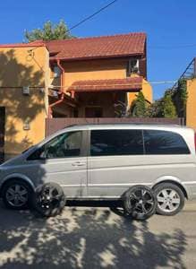 Mercedes-Benz Viano
