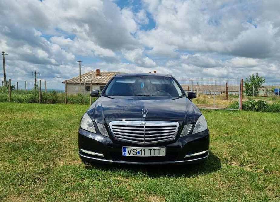 Mercedes-Benz E