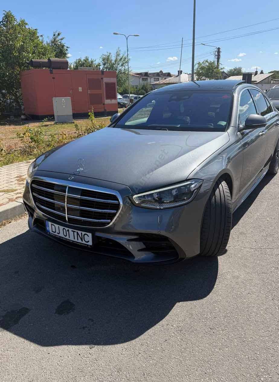 Mercedes-Benz S