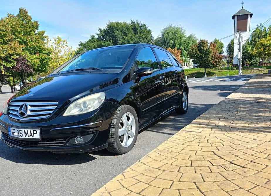 Mercedes-Benz B