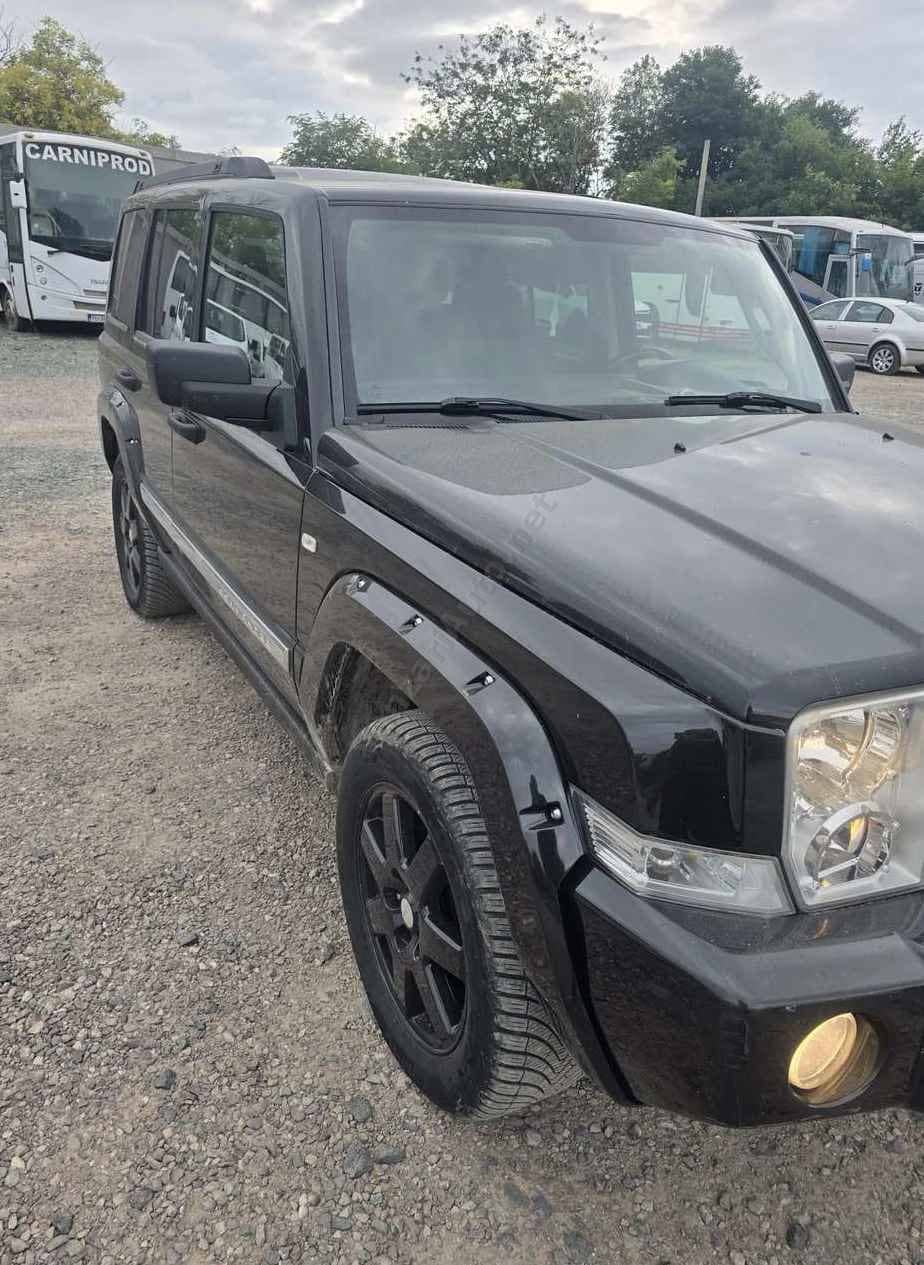 Jeep Commander