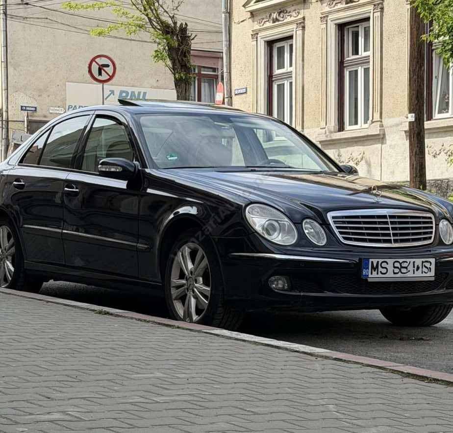 Mercedes-Benz E