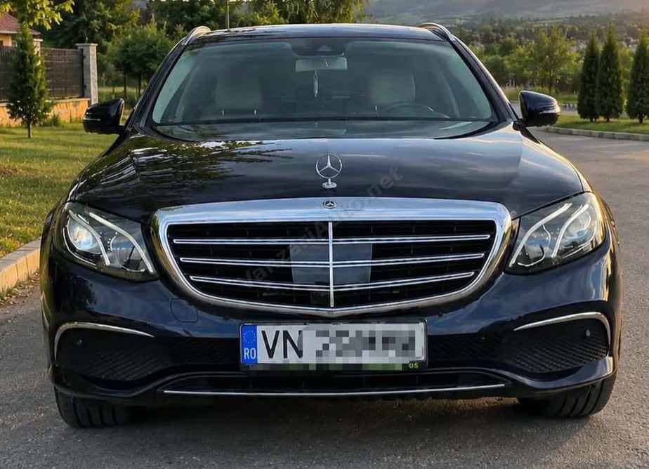 Mercedes-Benz E