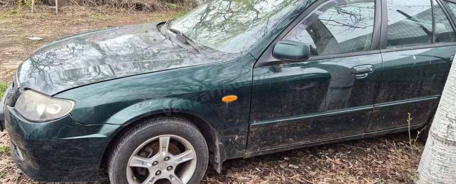 Mazda 323