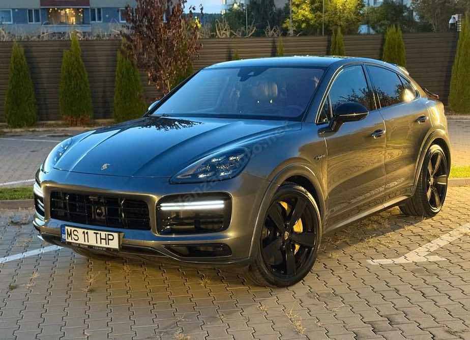 Porsche Cayenne Coupe