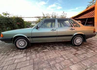 Audi 80