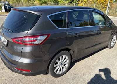 Ford S-Max