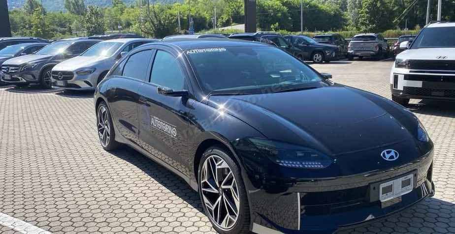 Hyundai IONIQ