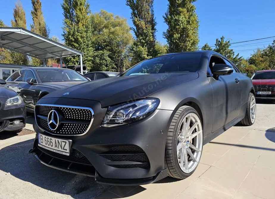 Mercedes-Benz E