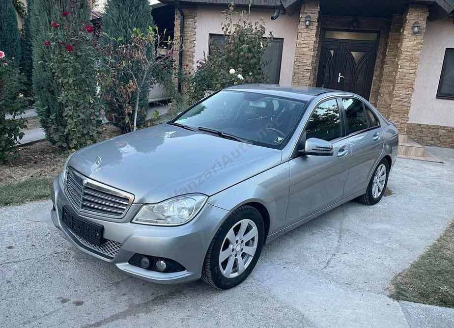 Mercedes-Benz C